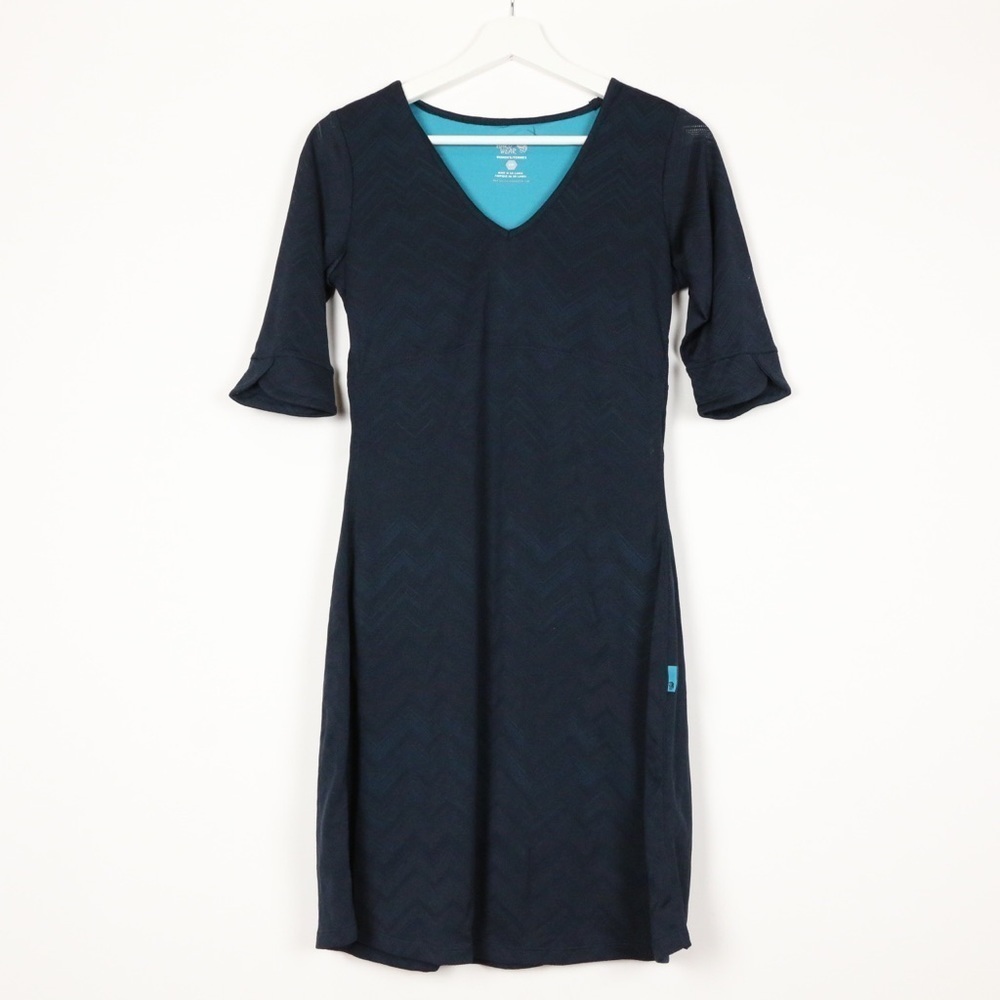 Mountain Hardwear Mid Sleeve Dress